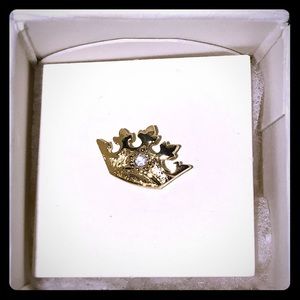 AVON Vintage Crown Tie Tac